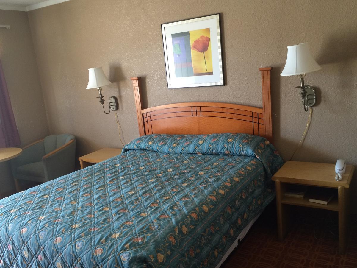Lake Shore Motel Mannford Eksteriør billede